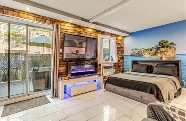 ניו יורק Brooklyn Spacious Space With Private Entrance, Bathroom, & Backyard - Full-Kitchen מראה חיצוני תמונה